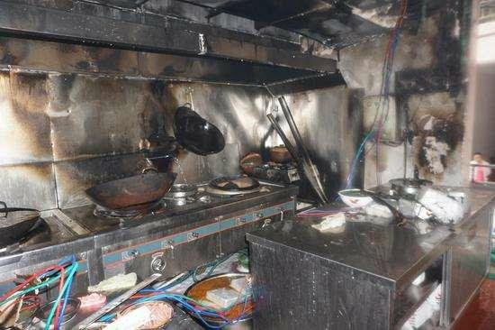 老人厨房火灾最新爆料,揭秘老人厨房火灾最新进展